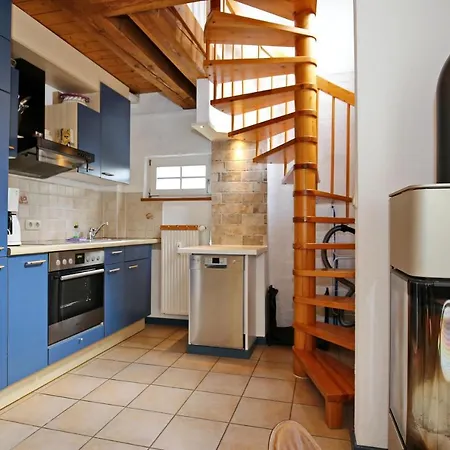 Auf Den Hoefen 17 Апартаменты *