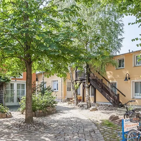 Auf Den Hoefen 17 * Kuehlungsborn