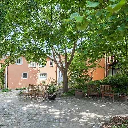 Auf Den Hoefen 17 Apartament